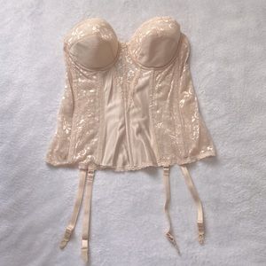 Women's Carnival 423 Full Coverage Lace Bustier/Torsolette- Size 36B